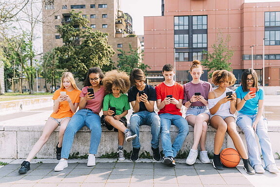 Social-Media-Verbot bei Jugenldichen
